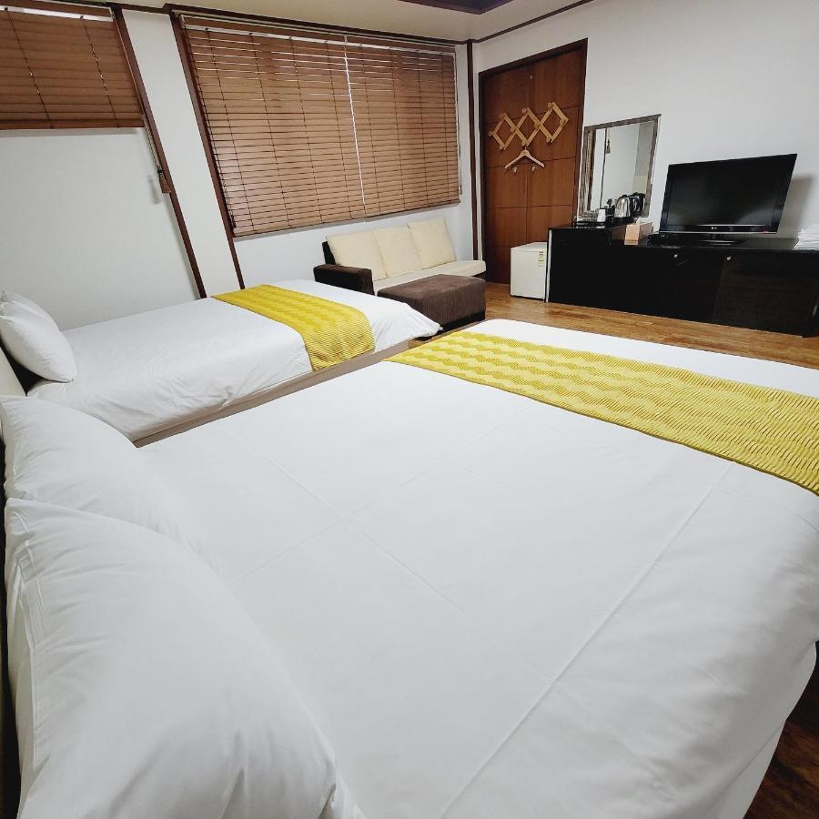 International Hotel Csedzsu Kültér fotó