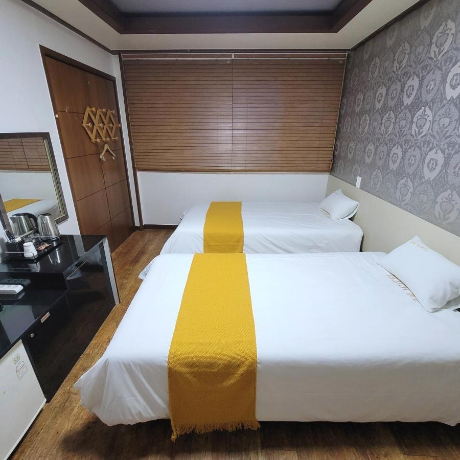 International Hotel Csedzsu Kültér fotó