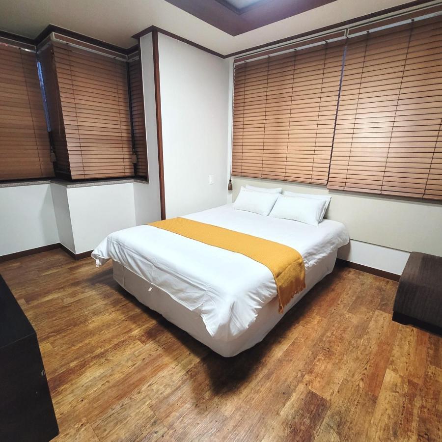 International Hotel Csedzsu Kültér fotó